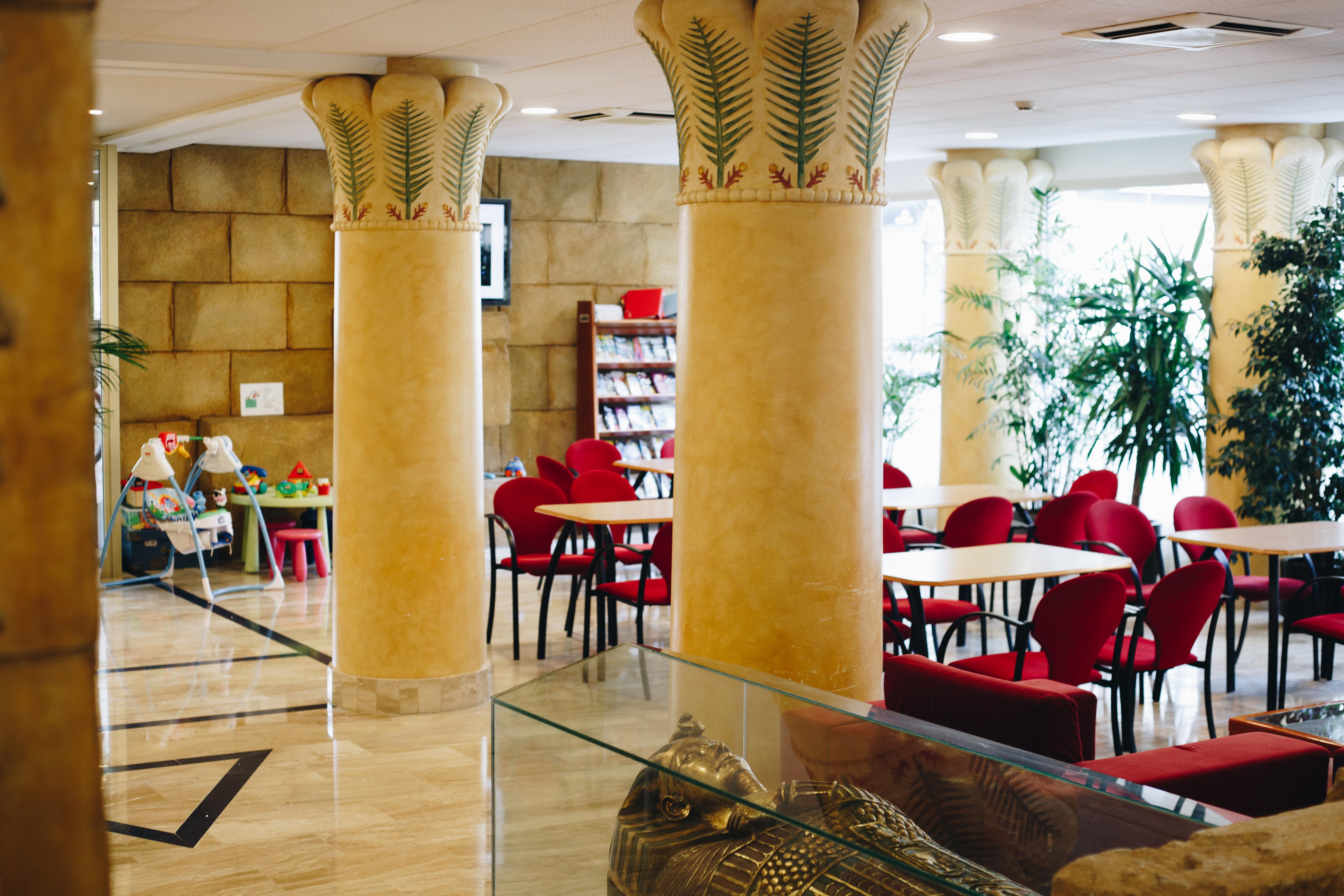 Cleopatra Spa Hotel Лорет де Мар Екстериор снимка