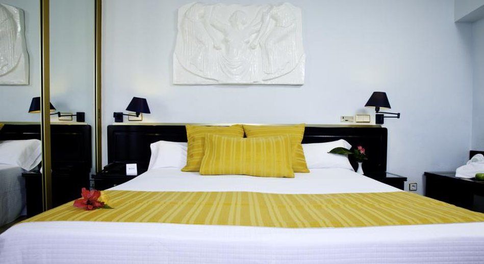 Cleopatra Spa Hotel Лорет де Мар Екстериор снимка