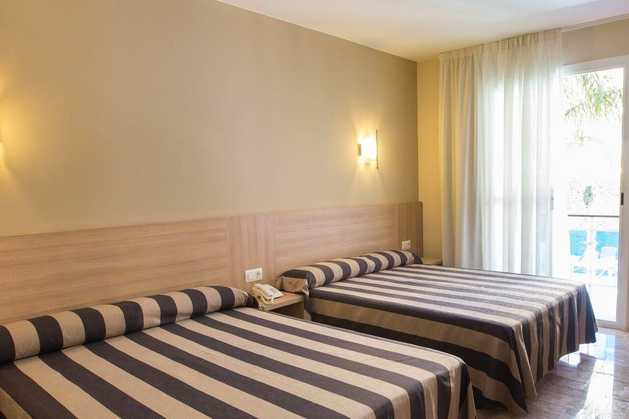 Cleopatra Spa Hotel Лорет де Мар Екстериор снимка